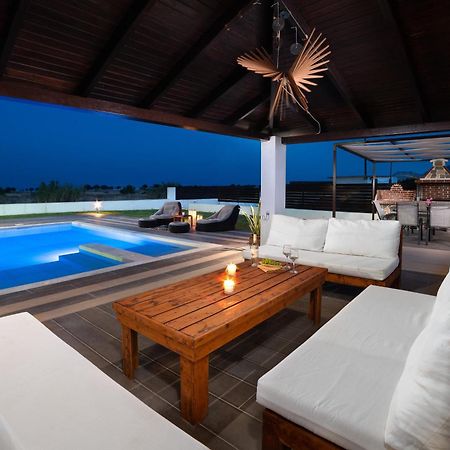 Elysian Villa อาฟานโท ภายนอก รูปภาพ