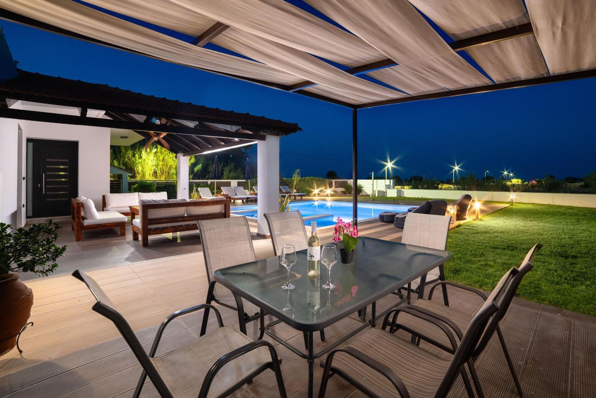 Elysian Villa อาฟานโท ภายนอก รูปภาพ