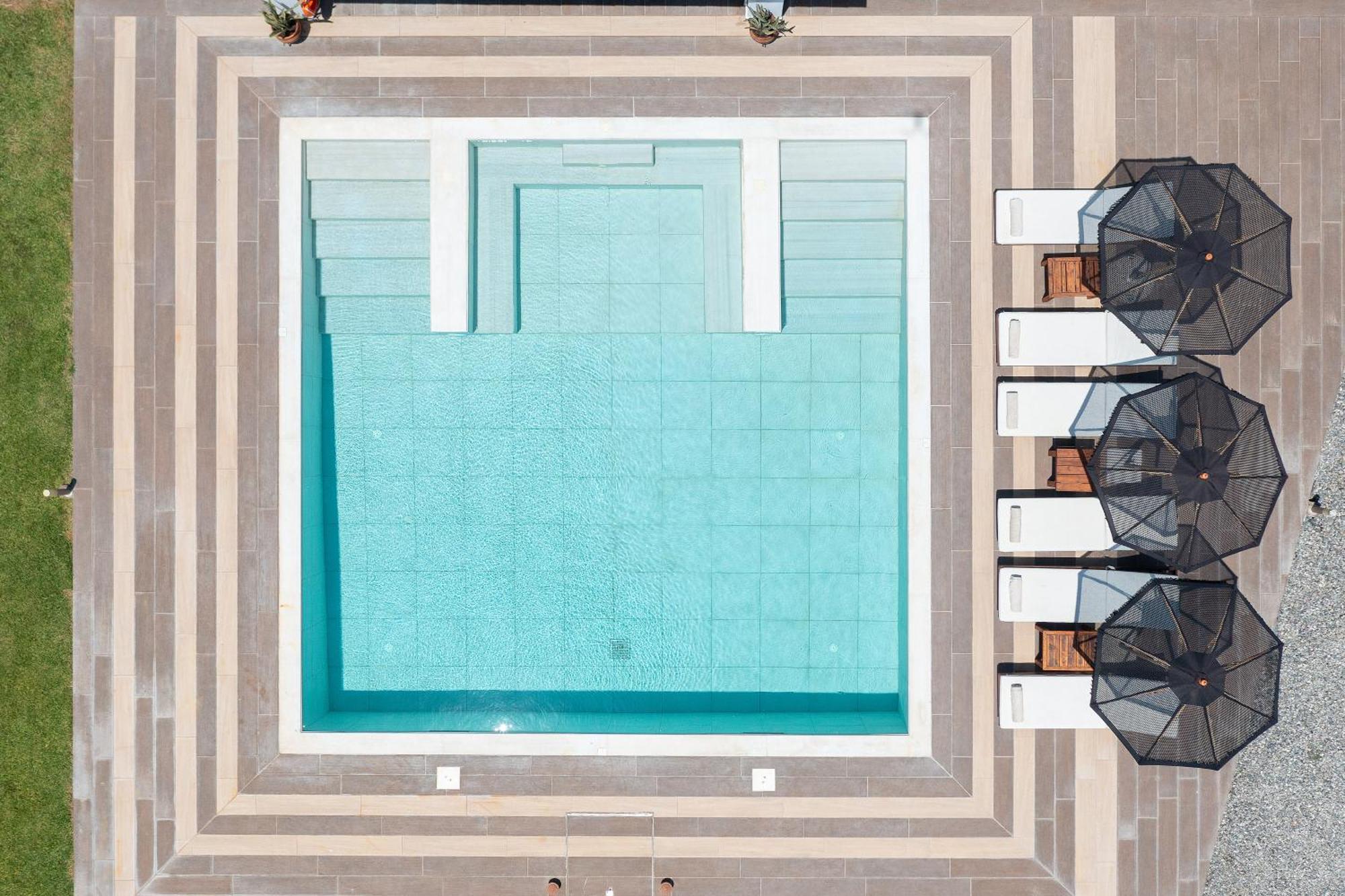Elysian Villa อาฟานโท ภายนอก รูปภาพ