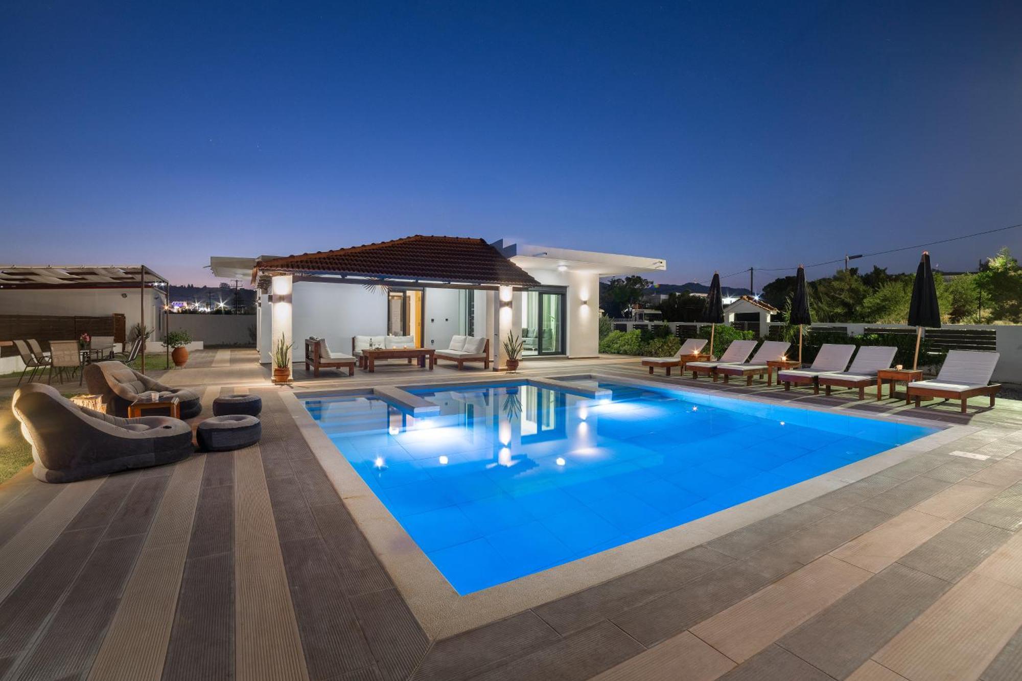 Elysian Villa อาฟานโท ภายนอก รูปภาพ