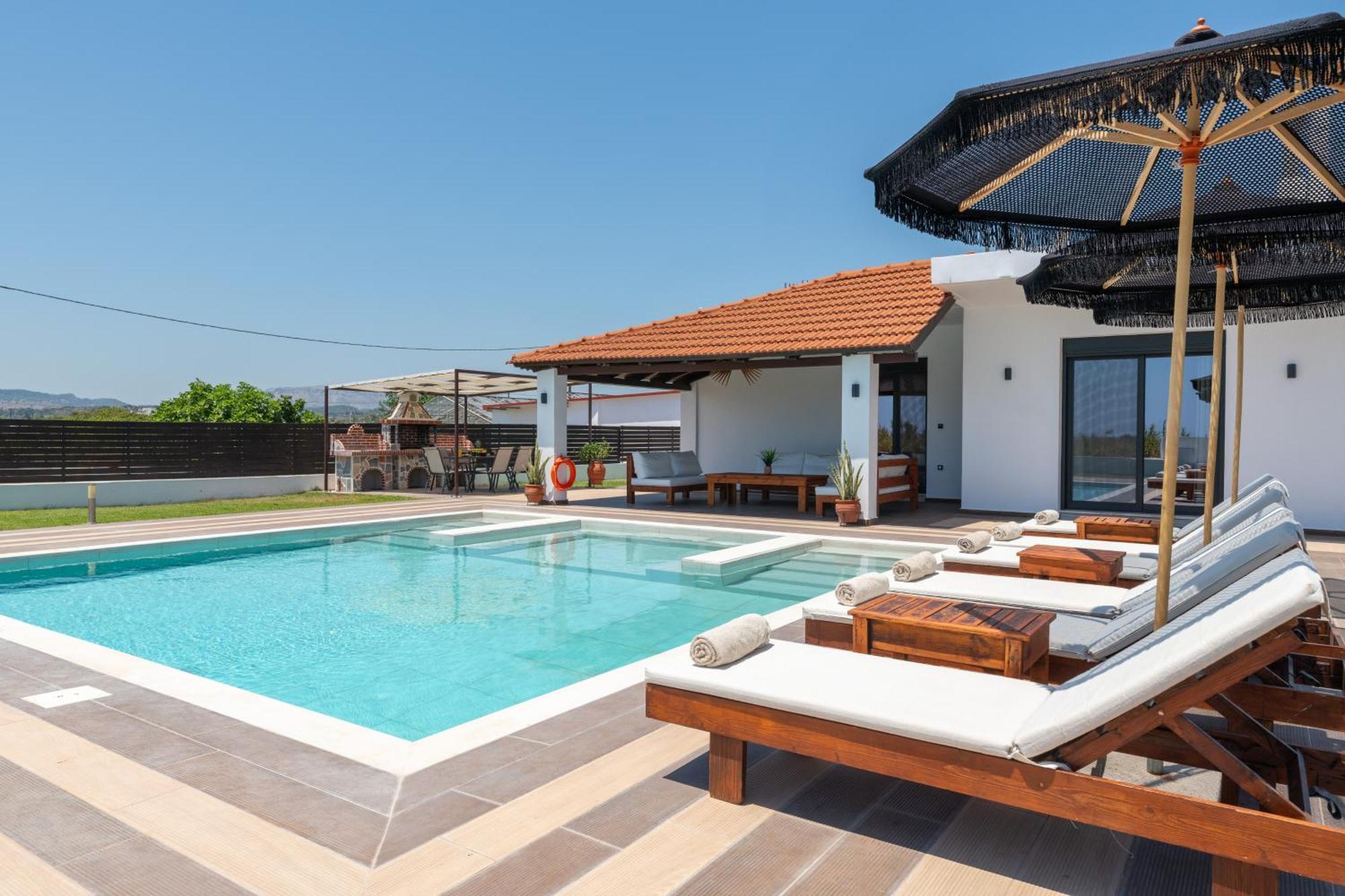 Elysian Villa อาฟานโท ภายนอก รูปภาพ